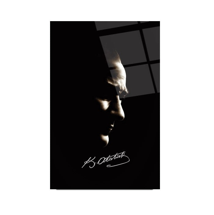Atatürk Silüeti ve İmzası Cam Tablo