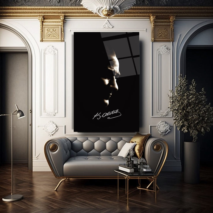 Atatürk Silüeti ve İmzası Cam Tablo