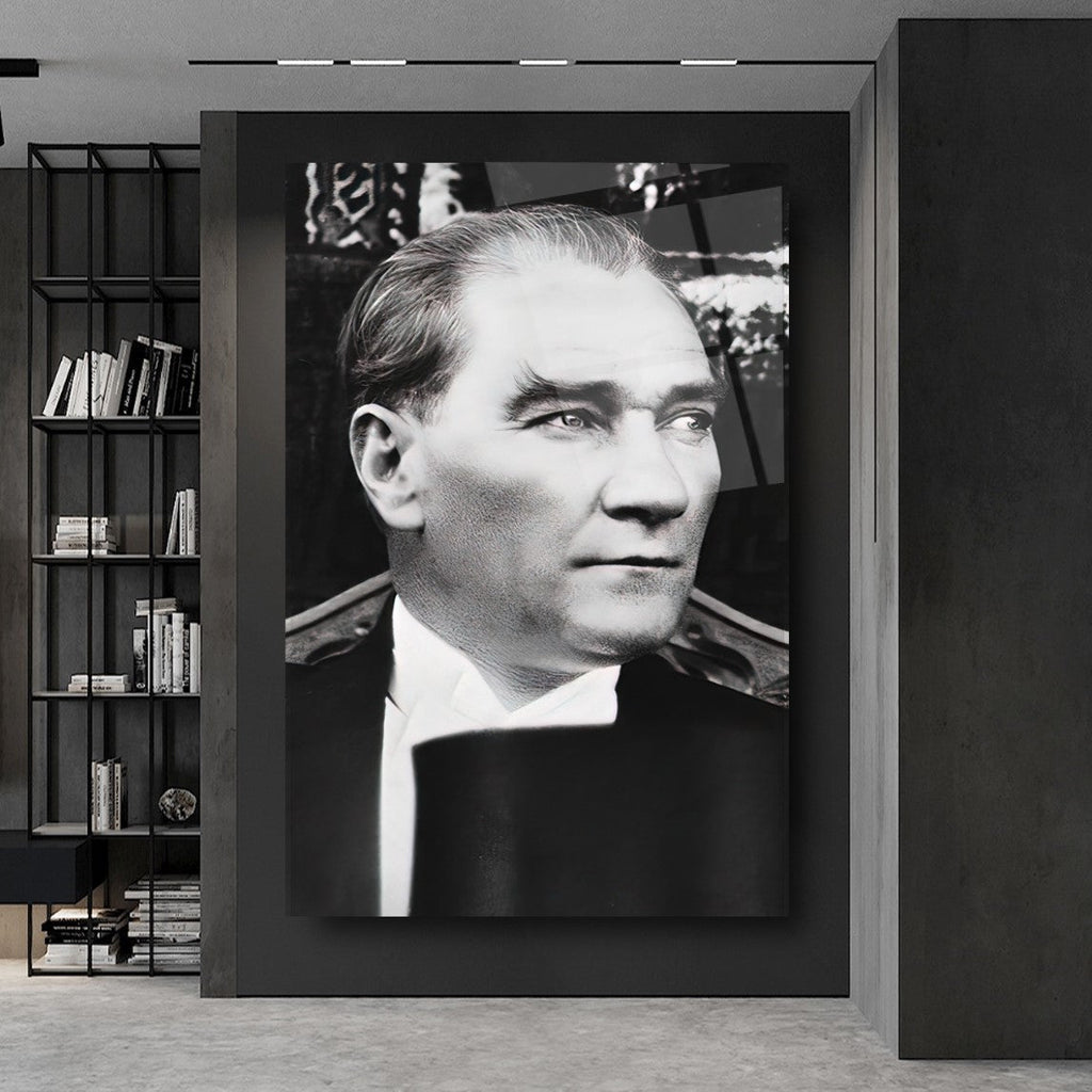 Atatürk Cam Tablo