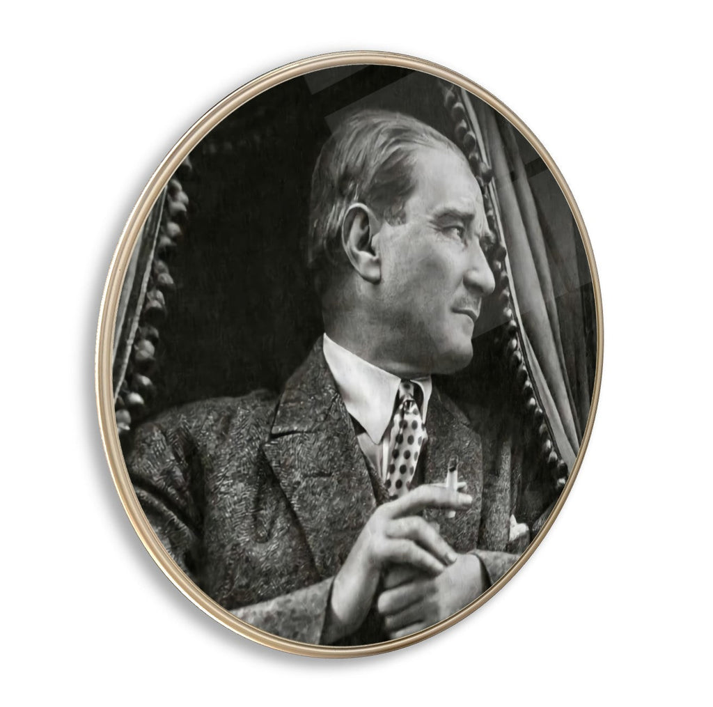 Atatürk Yuvarlak Cam Tablo